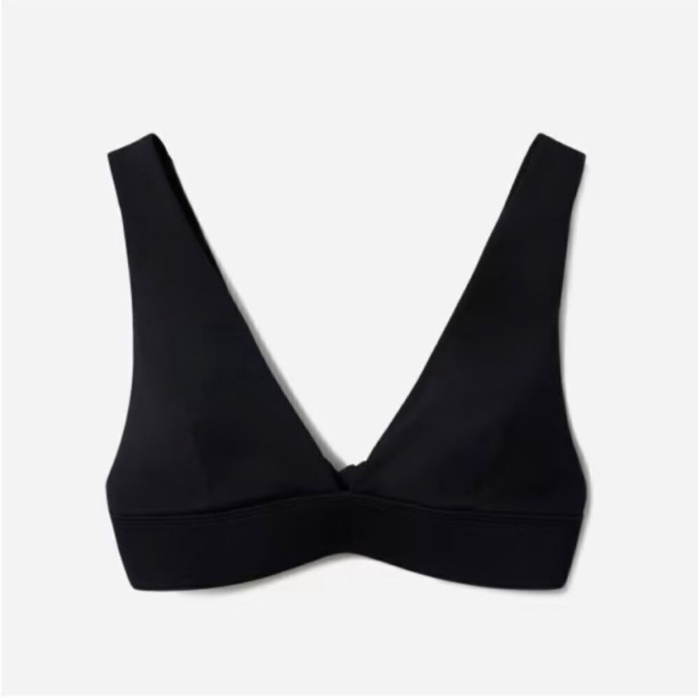 Everlane Black V-Neck Wireless Bralette